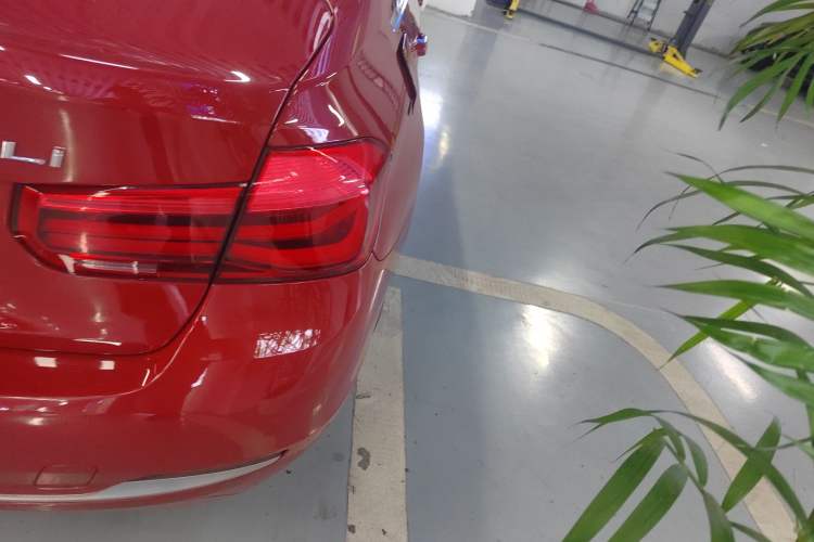 Used BMW 3 Series 2019 320Li Fashion Model
