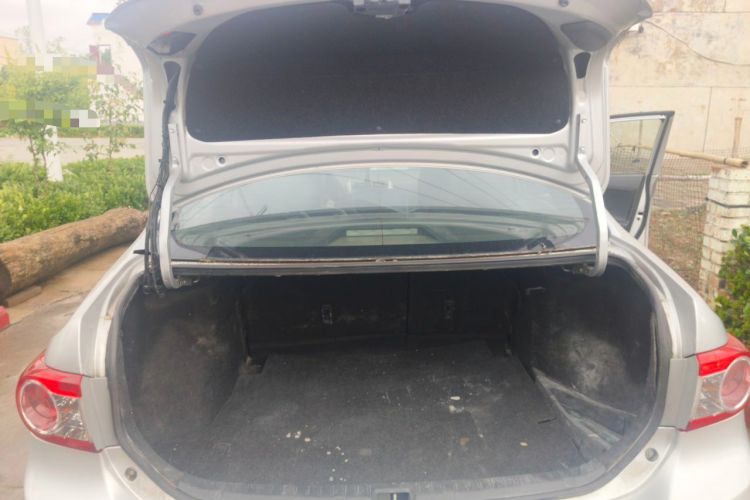Used Toyota Corolla 2013 Special Edition 1.6L Manual – Cool GL Model
