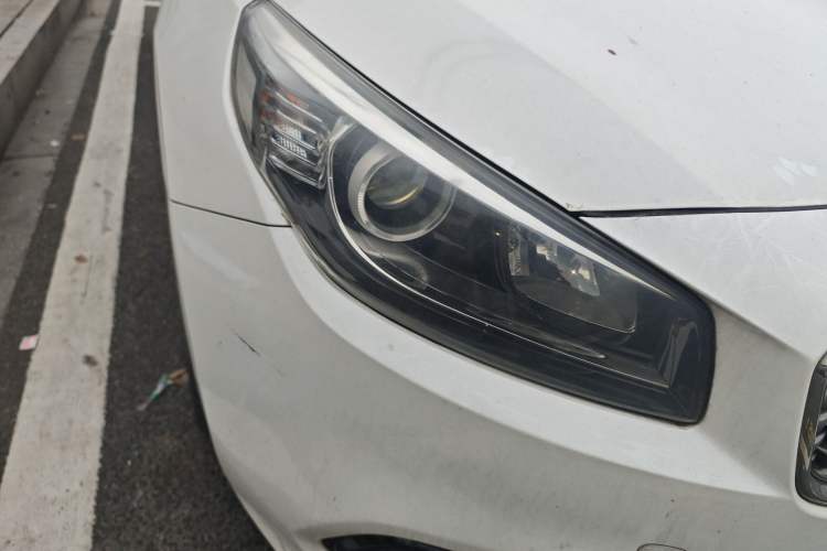 Used Kia K4 2017 1.6T Automatic T-DLX Turbo Right Front Headlight