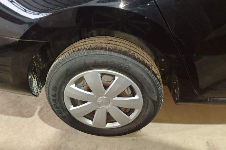 Used Volkswagen Santana 2015 1.6L Automatic Fashion Edition