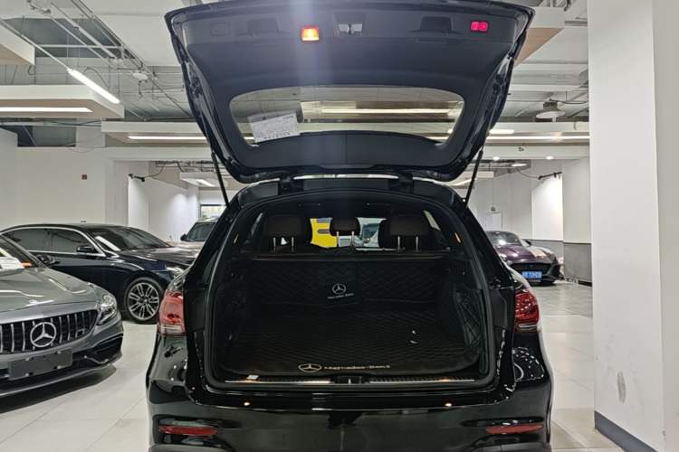 Used Mercedes-Benz GLC 2022 Second Facelift GLC 260 L 4MATIC Luxury Edition
