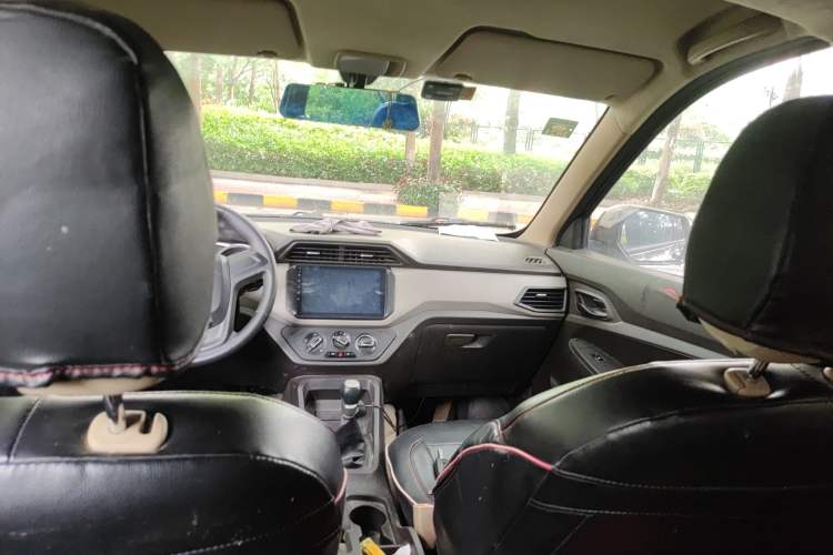 Used Wuling Hongguang 2018 1.5L S Standard Version L2B
