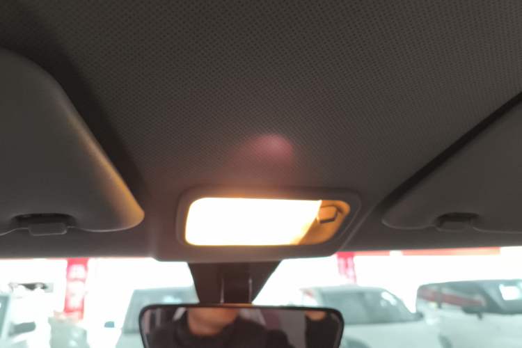 Used Wuling Hongguang MINIEV 2021 Macaron Premium Model – Lithium Iron Phosphate