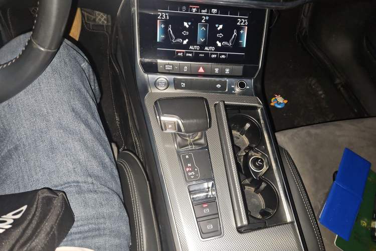 Used Audi A6L 2019 40 TFSI Luxury Dynamic Model