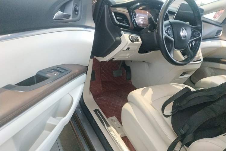 Used Buick GL8 2020 Land Business Class 652T Premium Model
