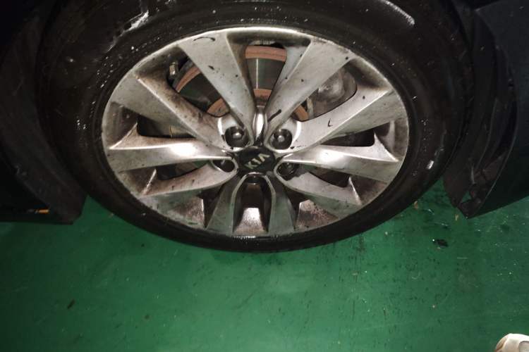 Used Kia K5 2016 1.6T Automatic LUX
