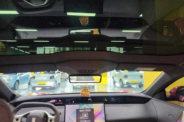 Used Avatr 06 2025 Pro Range-Extended Edition Headliner