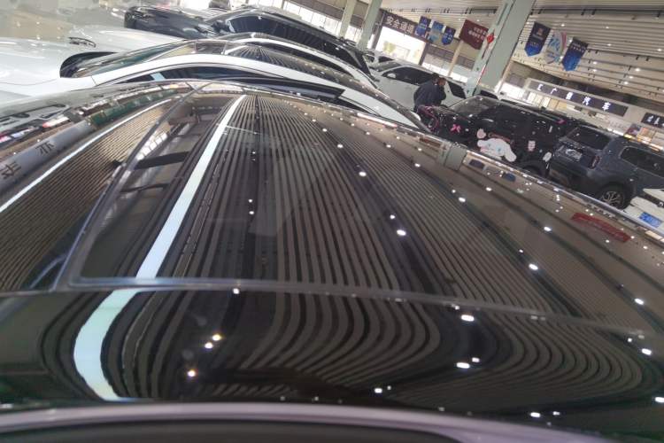 Used firefly firefly 2025 Illuminated Edition
