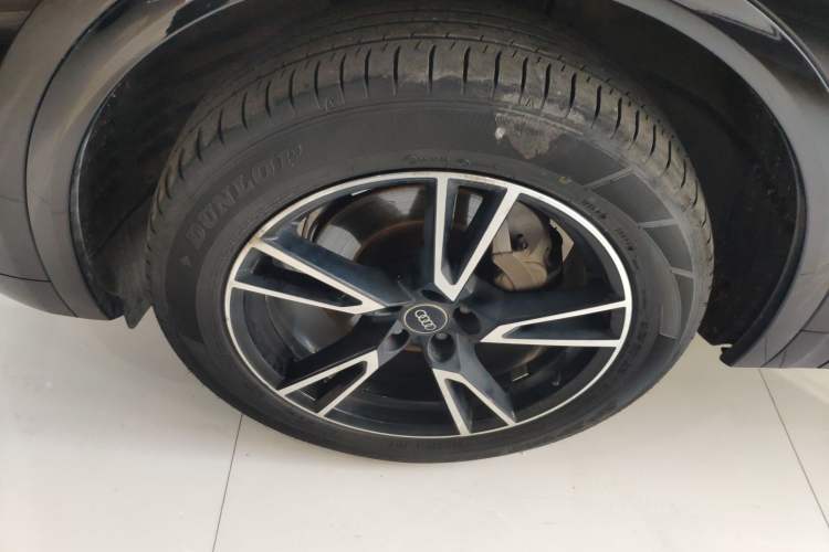 Used Audi Q5L 2021 40 TFSI Fashion Dynamic Model