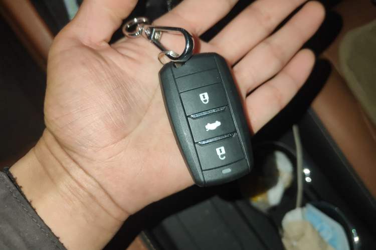 Used CHANGAN OSHAN CX70 2018 CX70T 1.5T Automatic Comfort Edition