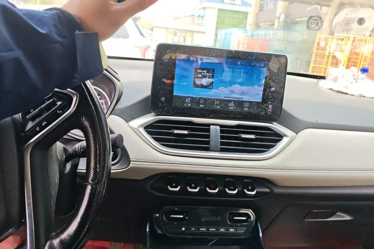 Used Baojun 530 2018 1.5T DCT Flagship Version China V Emission Standard
