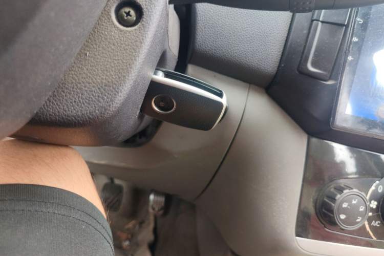 Used BAIC Weiwang M20 2014 1.5L practical type BJ415A Interior 1