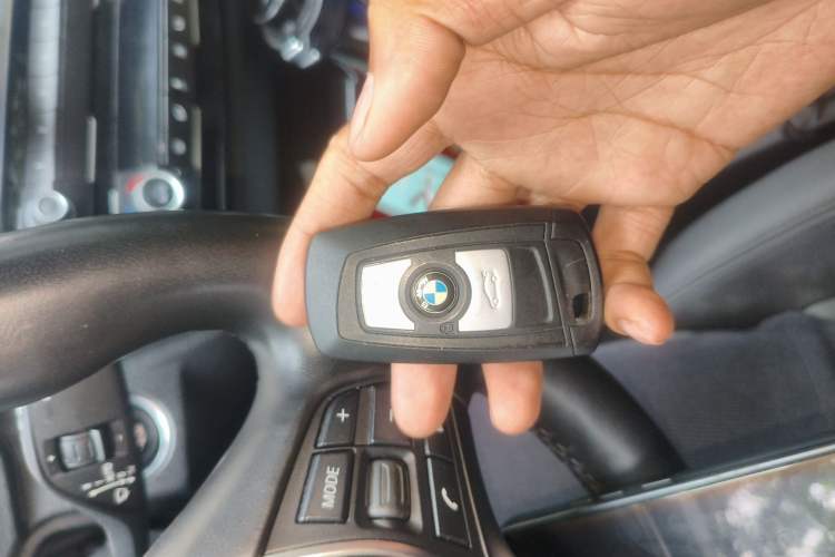 Used BMW 3 Series 2017 318i Fashion Model
