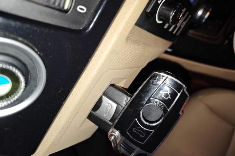 Used BMW 3 Series 2012 318i Leading Model