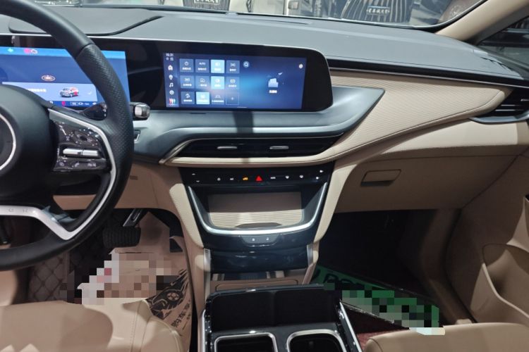 Used Buick GL8 New Energy 2025 Lu Shang Smart Enjoyment Edition 7-Seater Audio And AC Panel