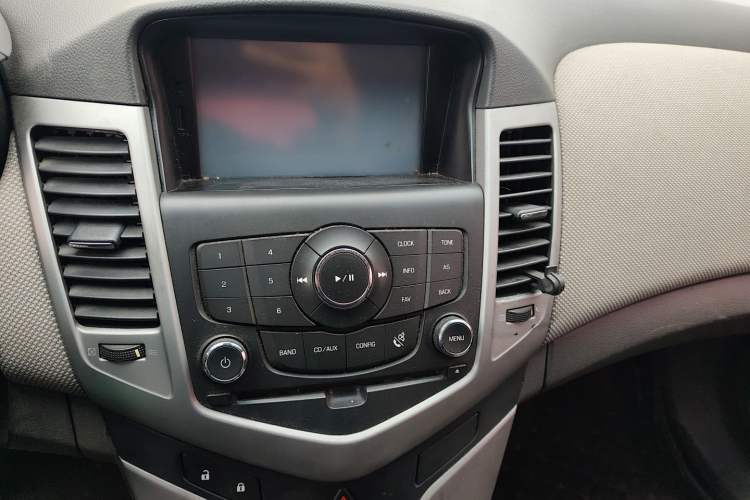 Used Chevrolet Cruze 2013 1.6L SE AT