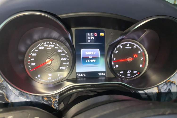 Used Mercedes-Benz V-Class 2018 V 260 Avantgarde Edition China V
