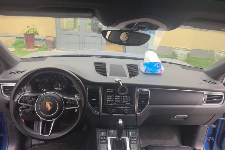 Used Porsche Macan 2016 Macan 2.0T
