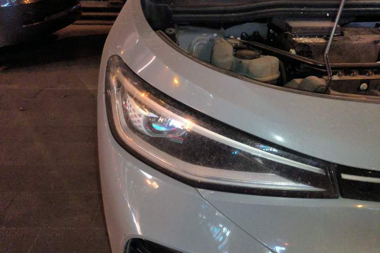 Used Volkswagen ID.4 CROZZ 2021 Long-Range PRO Two-Wheel Drive Version