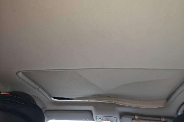 Used Citroen C5 2014 2.0L Automatic Luxury Edition Headliner