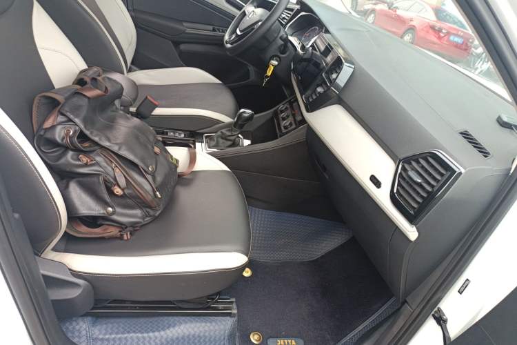 Used Jetta VS5 2023 280TSI Automatic Trend Edition