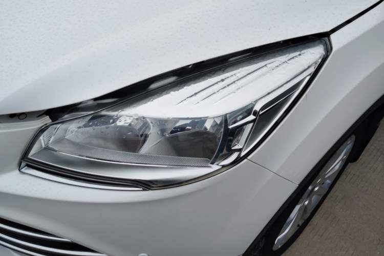 Used Ford Kuga 2015 2.0L GTDi Four-Wheel Drive Elite Model