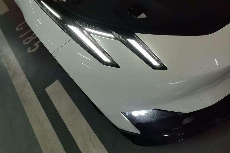 Used Lynk & Co Z20 2025 530 km Range Rear-Wheel Drive Max
