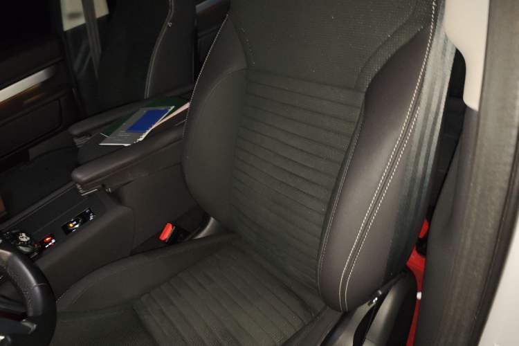 Used Land Rover Discovery 2022 360 PS R-Dynamic S (Imported)