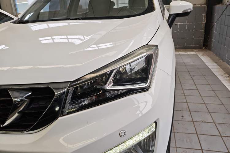 Used Changan CS15 2016 1.5L Manual Fashion Edition
