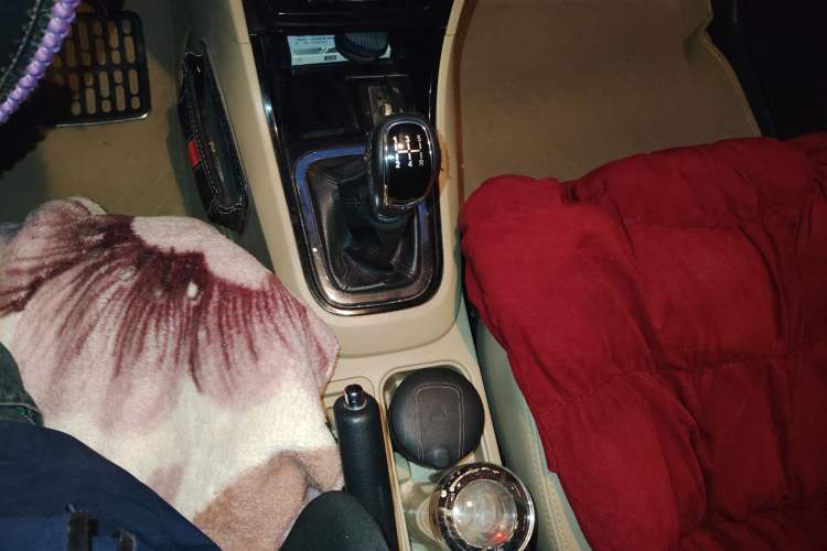 Used Chery E3 2013 1.5L Manual ZhiShang Model
