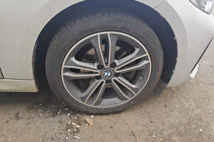Used BMW 1 Series 2022 120i M Sport Edition Right Front Wheel Hub