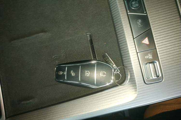 Used BYD Han L 2025 DM-i 200KM LiDAR Luxury Model