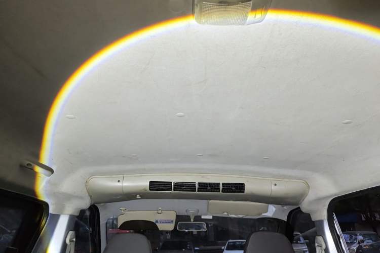 Used CHANGAN KAICHENG Ruixing M60 2023 1.6L CNG Comfort-Grade 6-Seater Passenger Vehicle