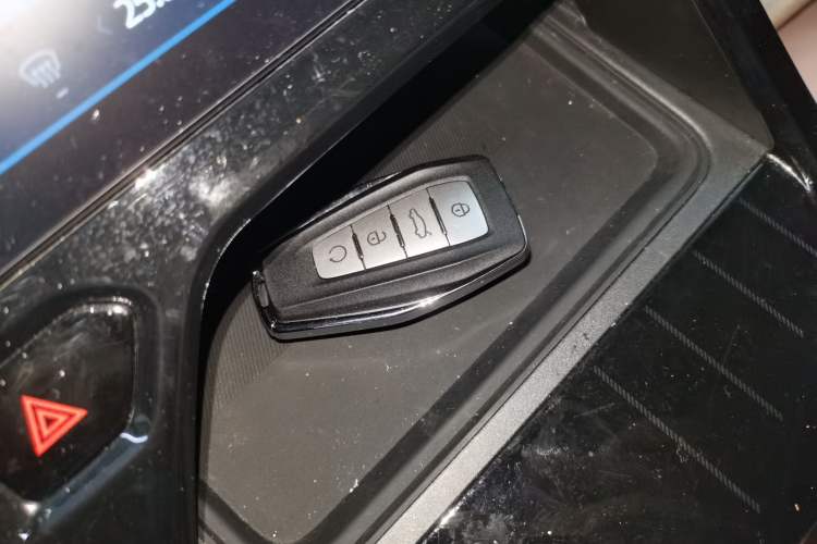 Used Geely Auto FX11 2023 1.5TD DCT Prestige Edition
