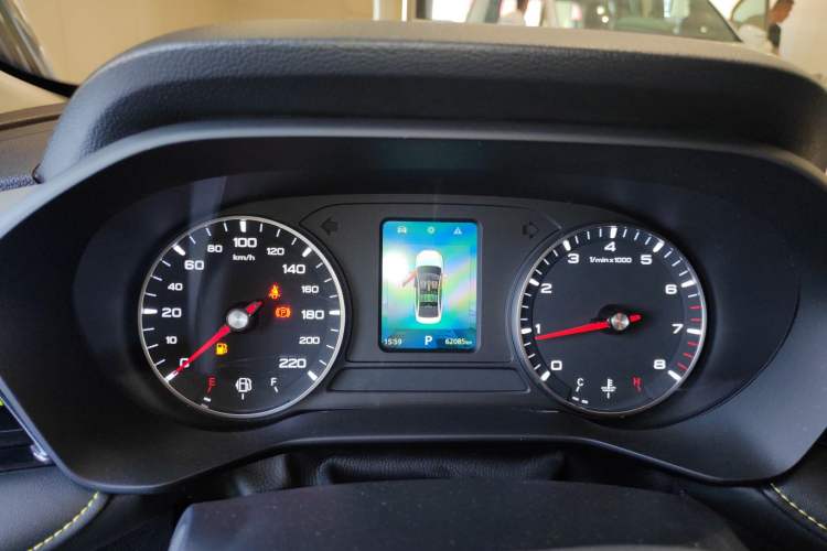 Used Roewe i5 2021 1.5L CVT Platinum Edition
