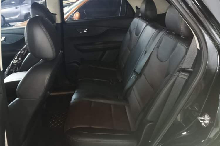 Used Dongfeng Fengon S560 2021 Revised 1.5T CVT Elite Version Left Rear Seat