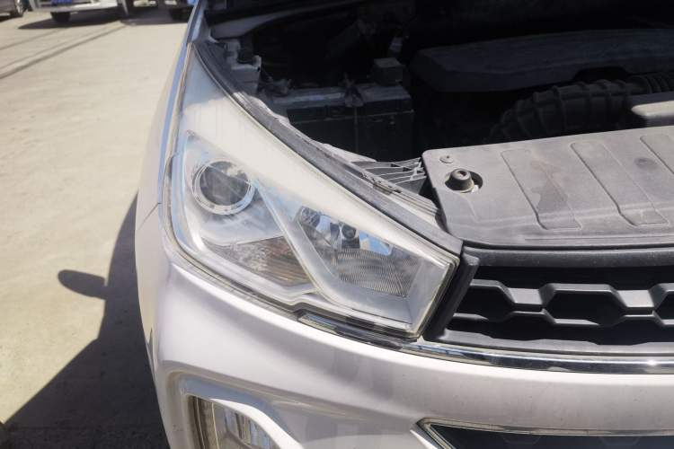 Used Wuling Hongguang S3 2018 1.5L Manual Luxury Model China V Standard