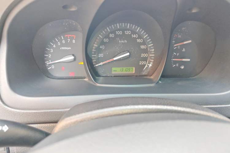 Used Kia Cerato 2010 1.6L MT GL Odometer Close Up