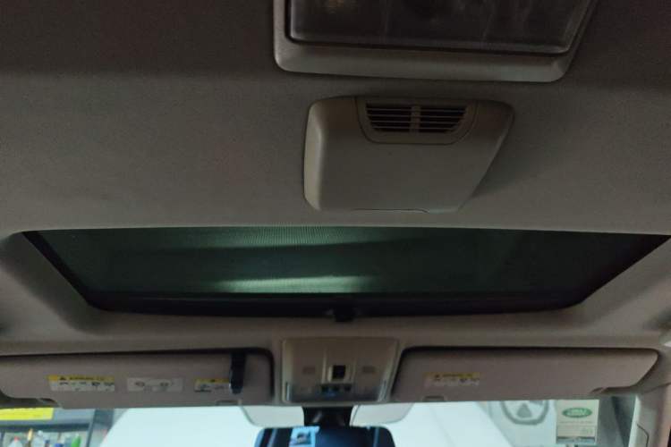 Used Land Rover Discovery 2013 3.0 SDV6 HSE Diesel Edition Headliner