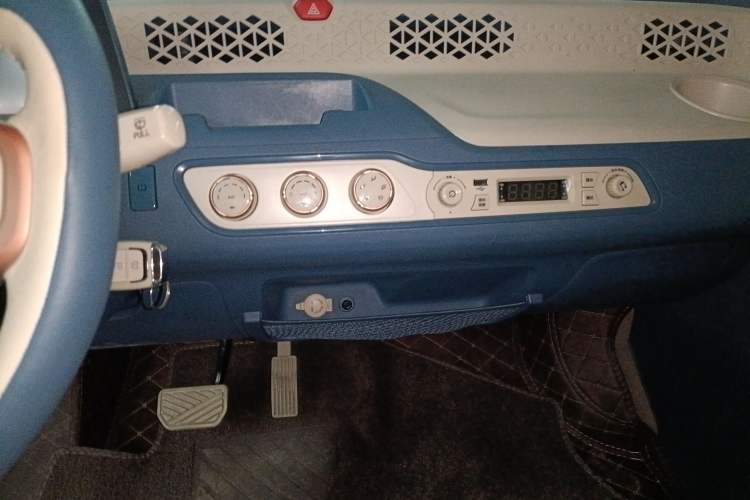 Used Dongfeng Fengon MINIEV 2022 Candy Edition Full Sugar