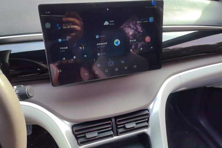 Used BYD Song Pro New Energy 2022 DM-i 110km Flagship Model Audio And AC Panel