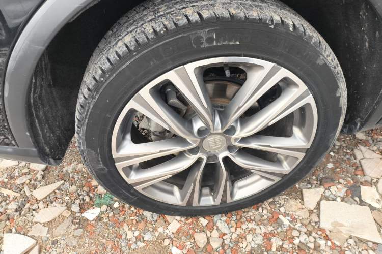 Used BYD Tang 2019 2.0T Automatic SmartConnect Prestige 7-Seater China VI Standard
