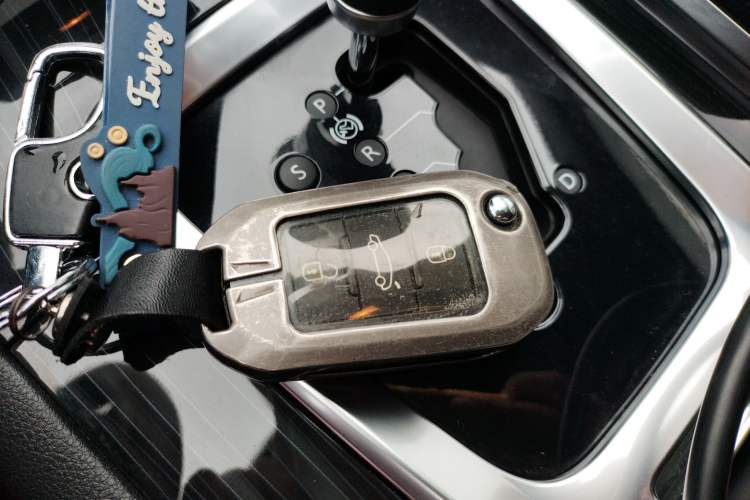 Used Peugeot 3008 2013 2.0L Automatic Trend Edition
