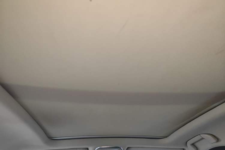 Used BYD Tang New Energy 2018 DM 2.0T All-Wheel Drive Smart Connectivity Luxury Model 7 Seats China V Emission Standard Headliner