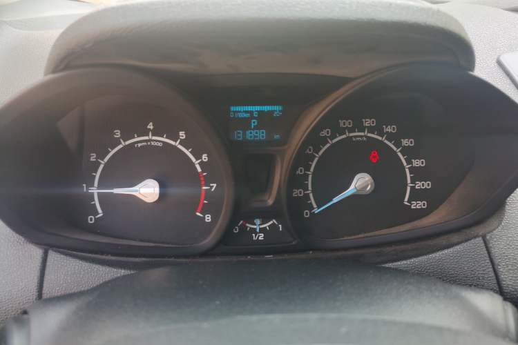 Used Ford EcoSport 2013 1.5L Automatic Fashion Model
