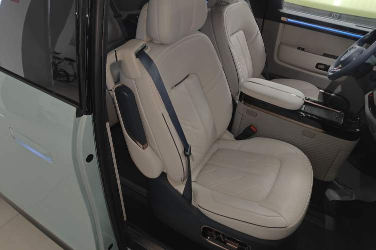 Used Zeekr MIX 2025 Long-Range Intelligent Driving Edition