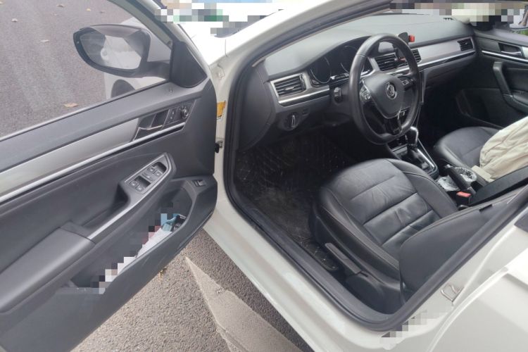 Used Volkswagen Bora 2018 1.5L Automatic Comfort Model Driver Seat