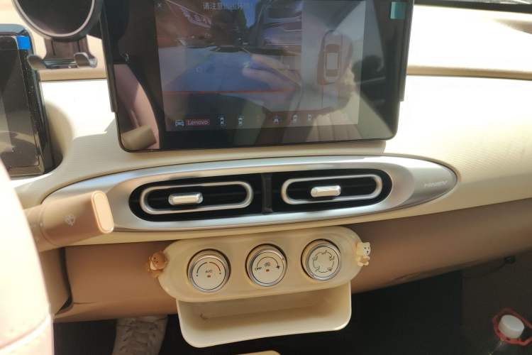 Used Wuling Hongguang MINIEV 2025 Four-Door Version 301km Zhenxiang+ Model
