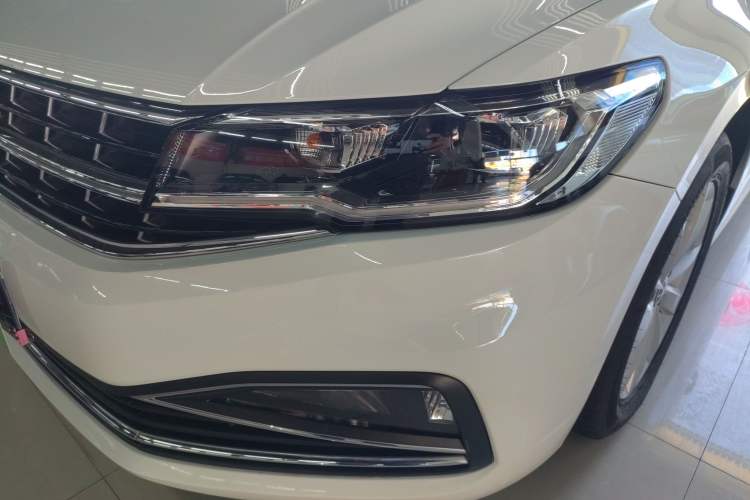 Used Volkswagen Bora 2021 1.5L Automatic Elite Smart Connect Edition
