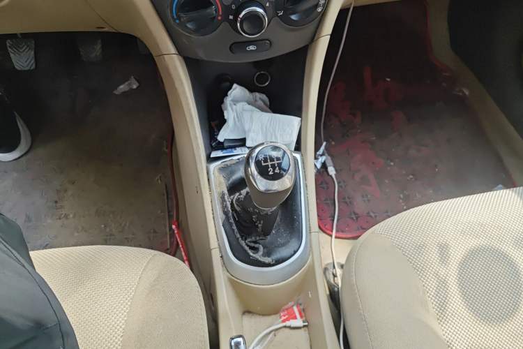 Used Hyundai Verna (older generation) 2010 Sedan 1.4L Manual Comfort GS
